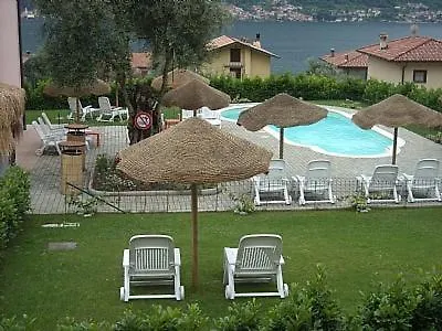 Vila Sleeps 2 Pool Wifi *